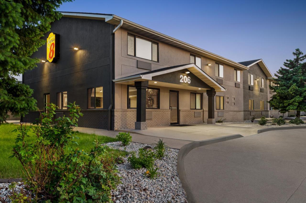 Super 8 By Wyndham Ankeny/Des Moines Area Hotell Exteriör bild