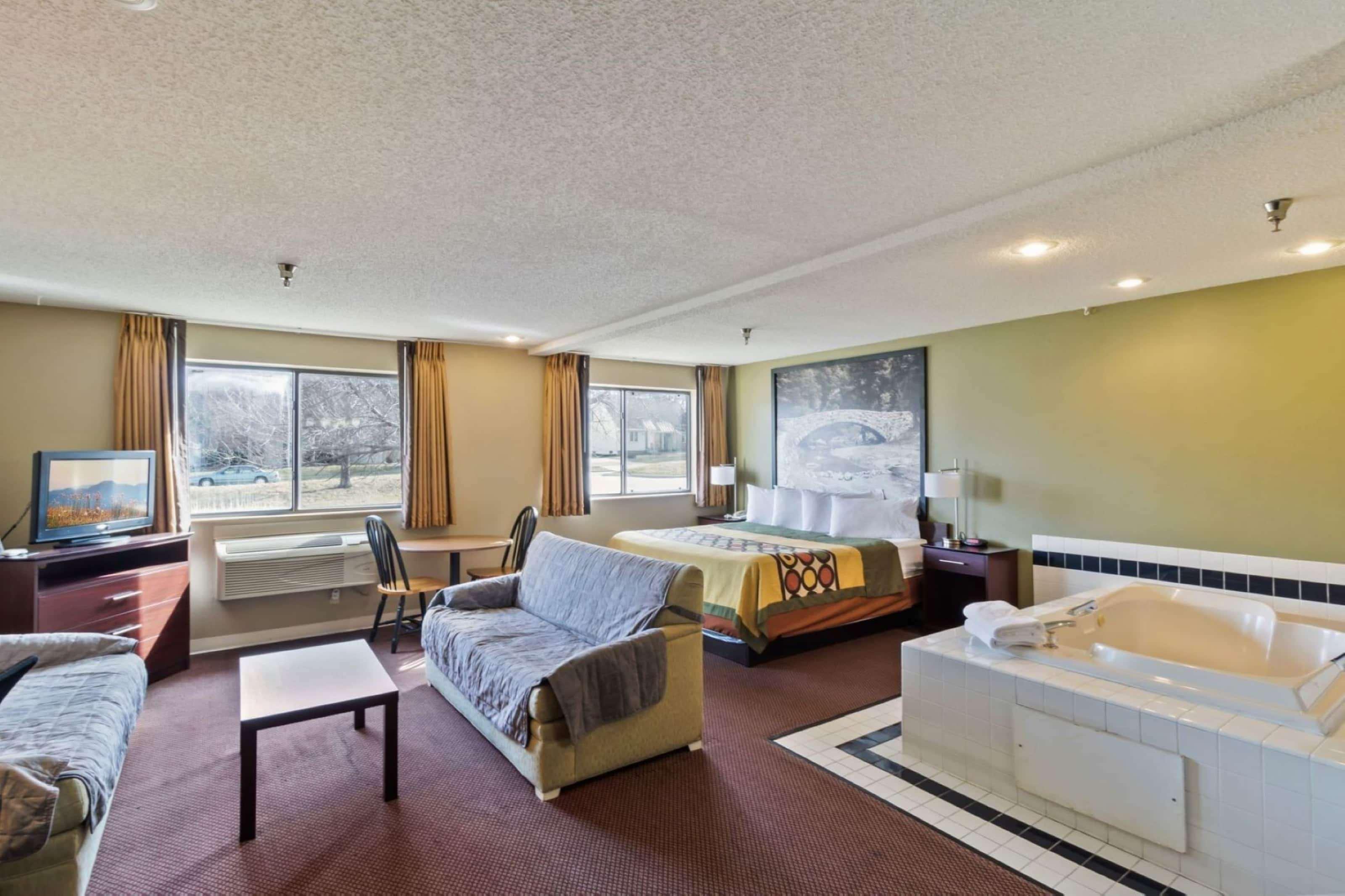 Super 8 By Wyndham Ankeny/Des Moines Area Hotell Exteriör bild