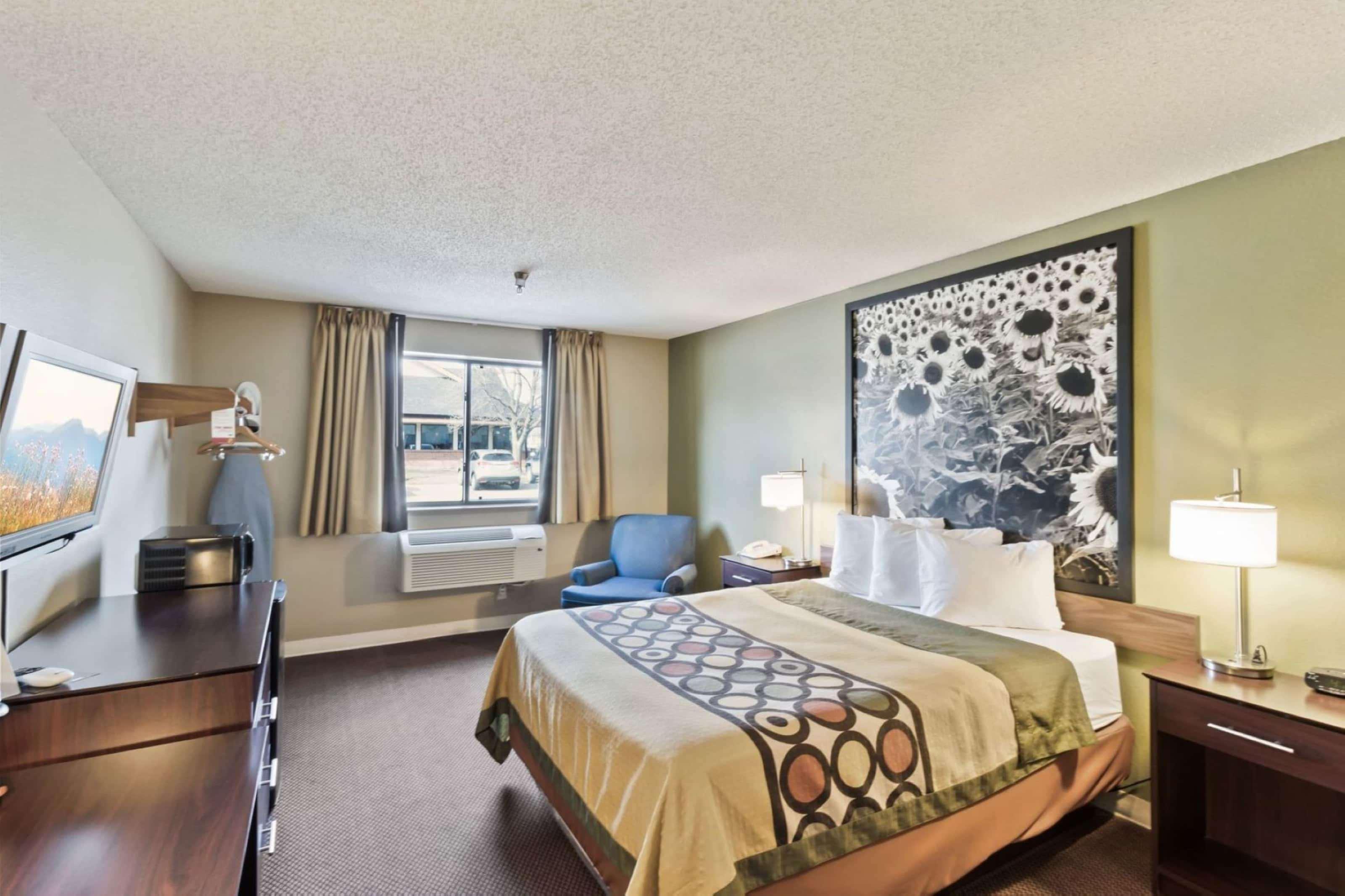 Super 8 By Wyndham Ankeny/Des Moines Area Hotell Exteriör bild