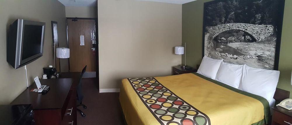 Super 8 By Wyndham Ankeny/Des Moines Area Hotell Exteriör bild