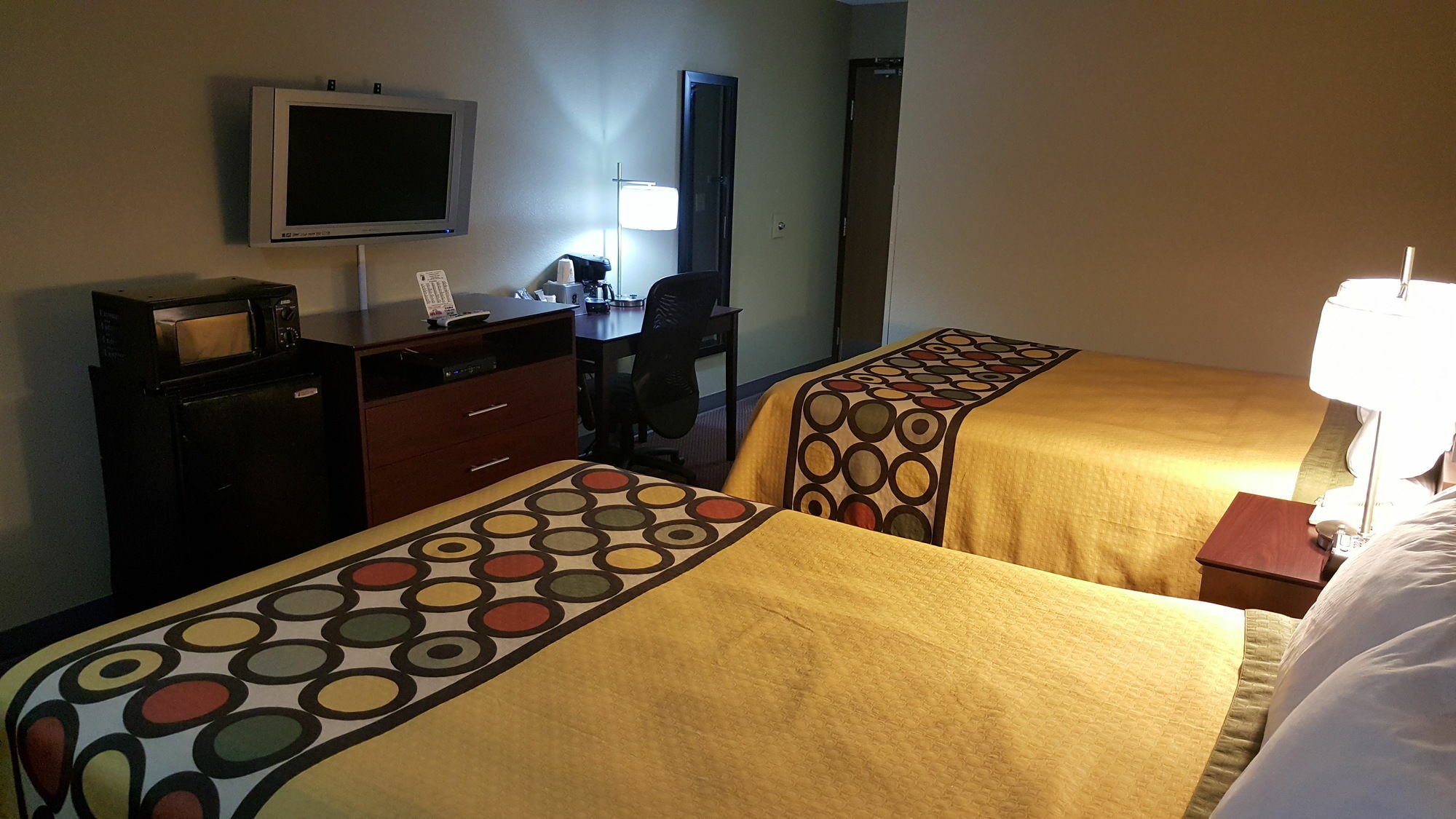Super 8 By Wyndham Ankeny/Des Moines Area Hotell Exteriör bild
